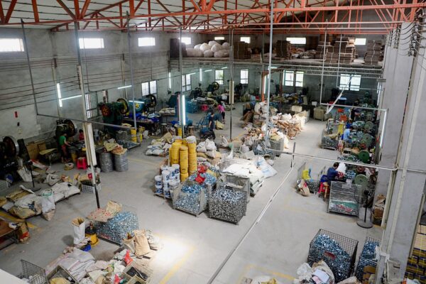 Cửa Hàng Bánh Xe Đẩy Công Nghiệp